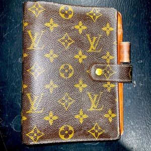 Louis Vuitton MM Agenda